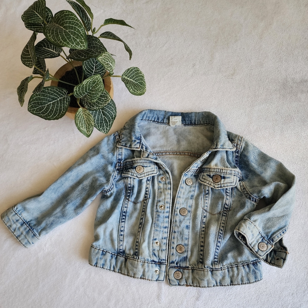 H&M Blue Jean Jacket Classic Denim Style